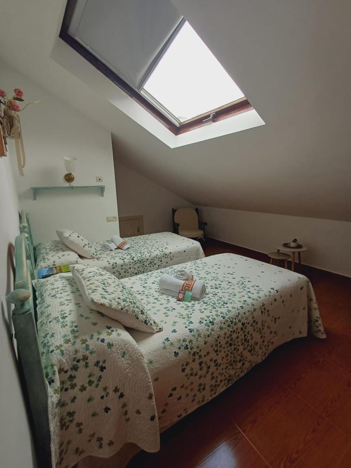 Hotel El Coterin Apartamentos Y Habitaciones Аренас-де-Кабралес Экстерьер фото